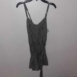 Hollister women’s xtra small romper